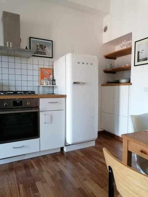 Darsena Appartament Apartment Милано Екстериор снимка